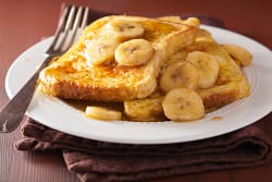 french toast with bananas