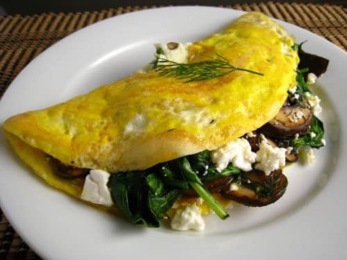 egg white omelet with spinach, mushrooms, and cottage cheese