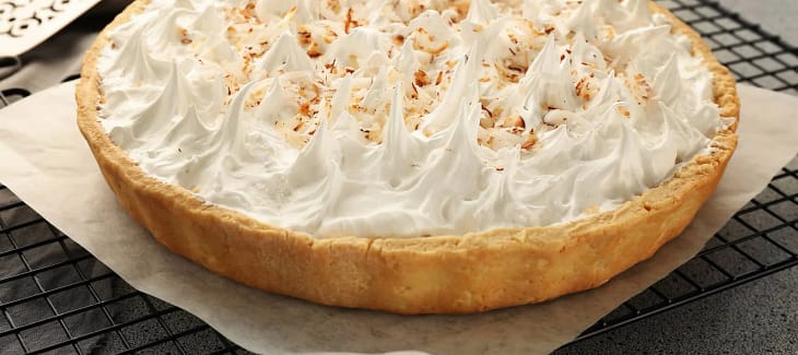 Healthy Keto Coconut Cream Pie